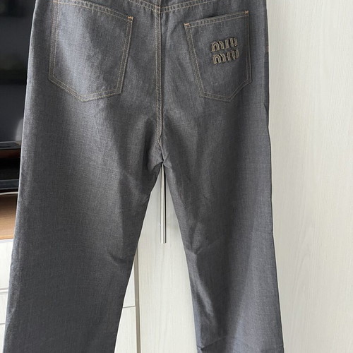 Miu Miu straight pants like new, 100% virgin wool, grey