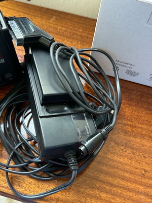 Universum Video-Camera used, functional with accessories