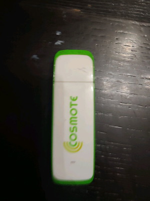 Wireless internet USB used, works with card