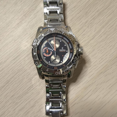 Festina F16297 chronograph watch like new, silver stainless steel bracelet