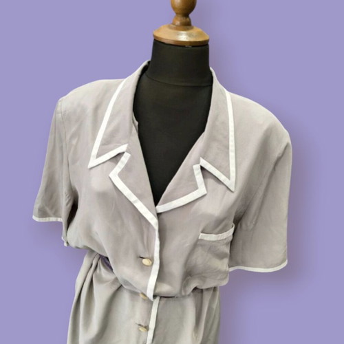 Vintage 100% silk dress like new, size L-XL, beige
