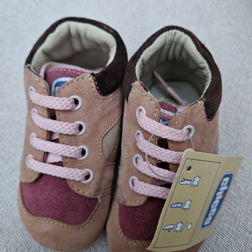 Chicco Nilo baby walking shoes size 19