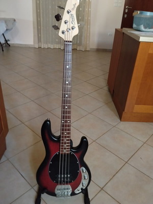 Sterling Stingray bass guitar like new with Seymour Duncan SMB 4A pickup and case