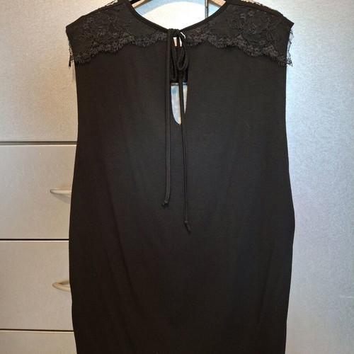 Denny Rose sleeveless blouse like new, multicolor, size M