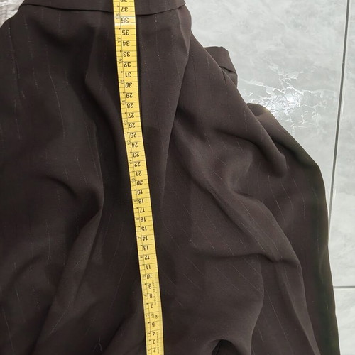 Women's suit set 3 pieces size 48 like new, brown