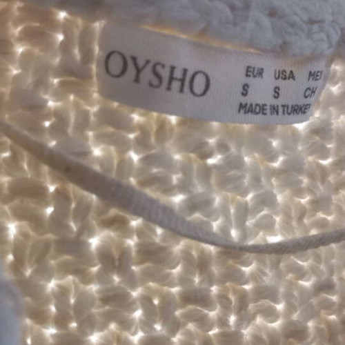 Oysho wool sleeveless cardigan like new, white and beige