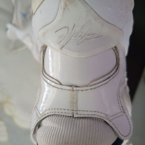 Nike Jordan Flight white basketball sneakers used, size 42
