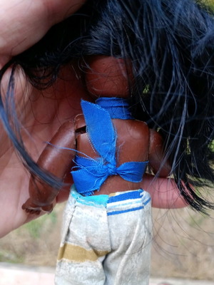 Винтидж кукла употребявана с повреди