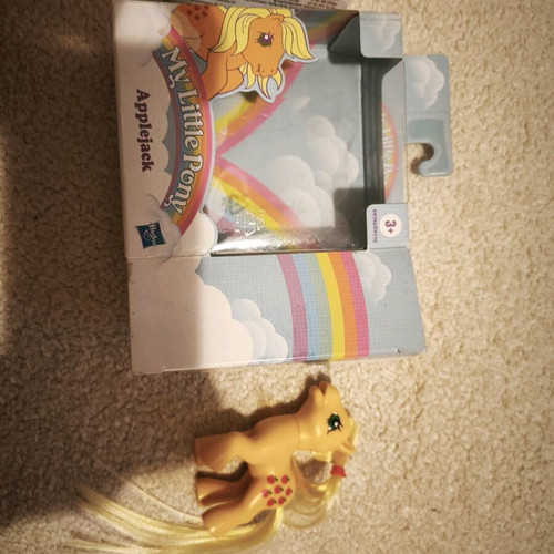 My Little Pony Applejack anniversary collectible like new