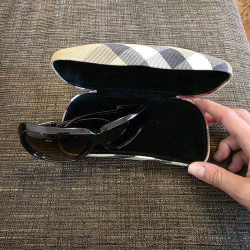 Burberry sunglasses mask like new