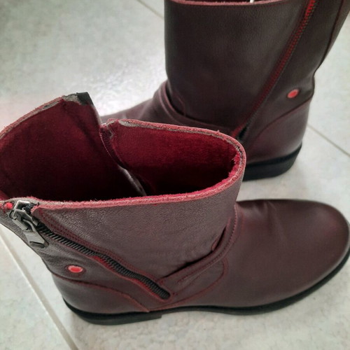 Leather ankle boots Bordeaux like new, size 37 Fratelli Robinson