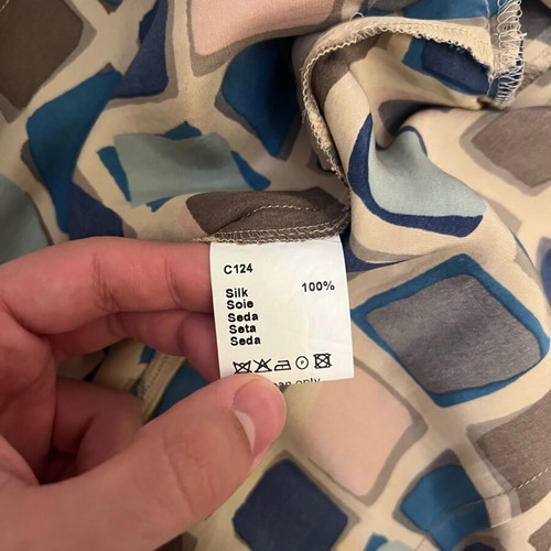 Gerard Darel 100% silk shirt like new, size 38