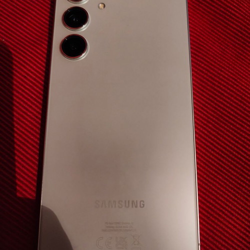 Samsung Galaxy S24 Plus 256GB 12GB Dual SIM smartphone like new, silver