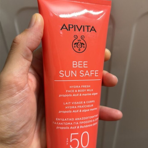 Apivita Bee Sun Safe Hydra Fresh Face and Body Milk SPF 50 new 200ml