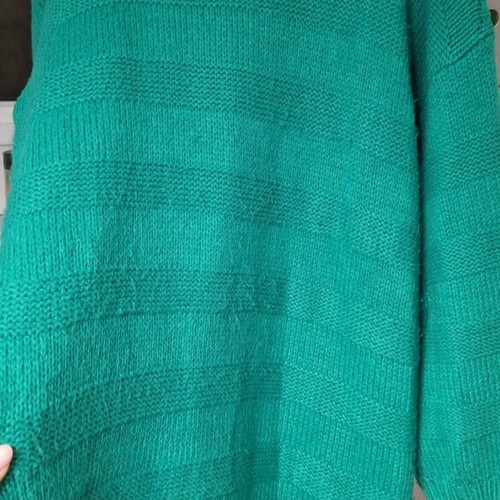 Dress used green with gold buttons on shoulders, size L
