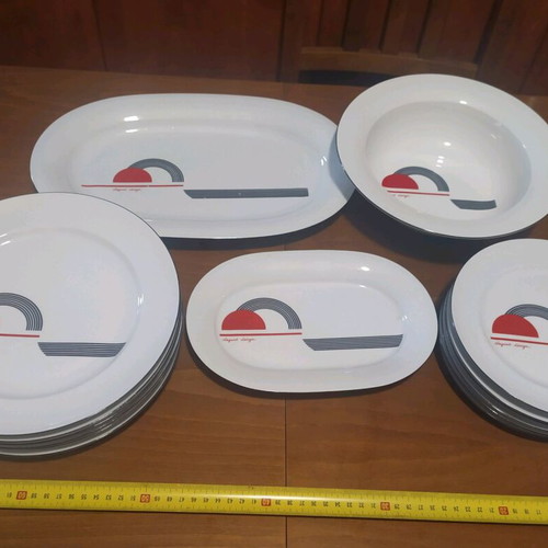 Dishware set new, German porcelain, complete service