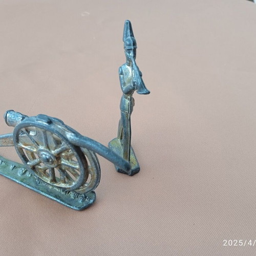 Iron Military Miniature Used, 1950s Cannon and Trumpeter Soldier
