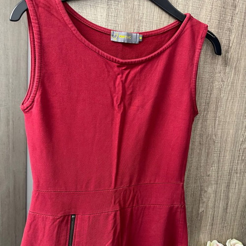 Dress pack in excellent condition, size Small - Medium