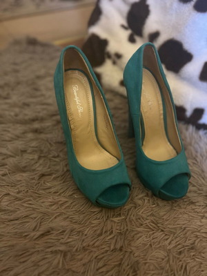 Azzurro high heels