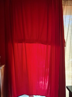 Curtain set of 4 new red velvet curtains 1.57m x 2.80m
