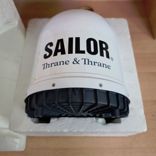 Sailor Thrane & Thrane satellite antenna P/N 403007C-7HS