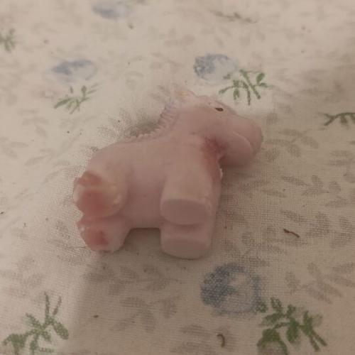 Unicorn miniature like new, 5 cm with horn