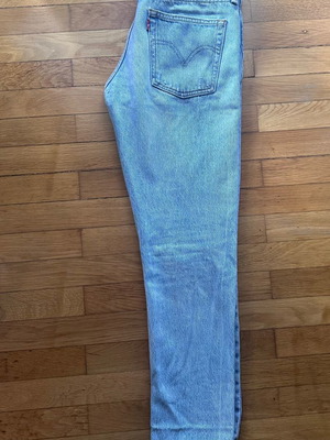 Levi’s 501T μεταχειρισμένο γυναικείο τζιν W24 L28