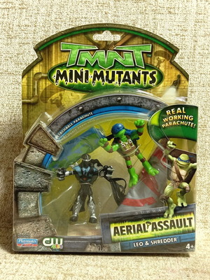 TMNT Mini Mutants Aerial Assault Leo & Shredder φιγούρες, Playmates