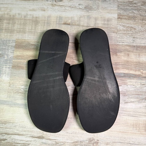 Zara slip-on sandals black fabric strap toe loop flat mules EU 40