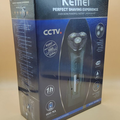 Kemei KM-2805 shaver like new with three heads