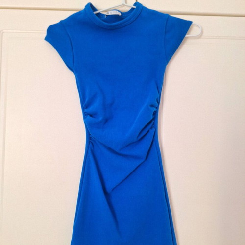 Zara dress blue electric like new, elastic cotton
