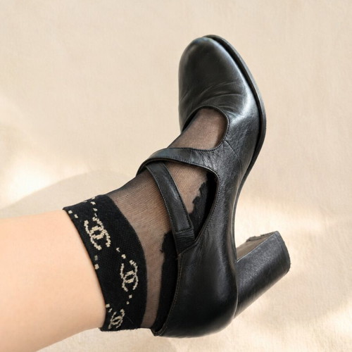 Vintage Greek Leather Mary Jane Heels black size 38 used
