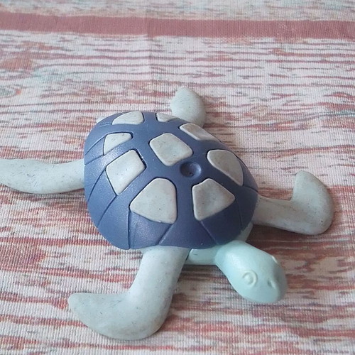 FIMO Turtle Figure used, height 5 cm