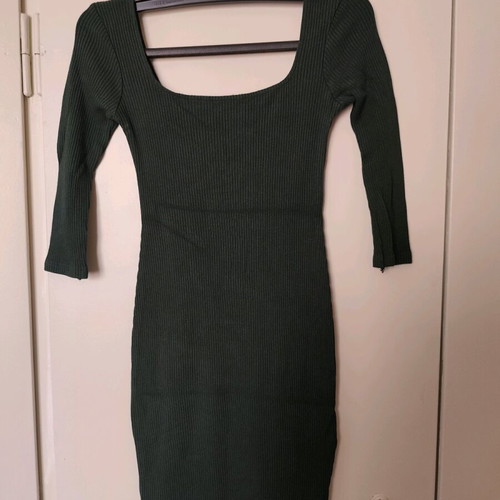 Pull & Bear mini dress dark green like new, rib fabric