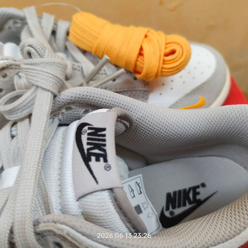 Nike Dunk Low No. 41 new, LT Iron Ore/University Red