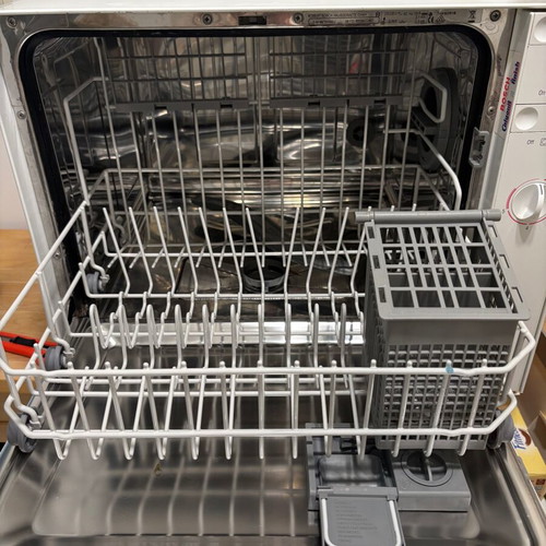 Bosch mini dishwasher like new, compact size