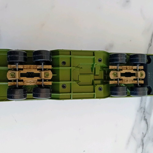 Matchbox Super Kings Transporter collectible toy car like new
