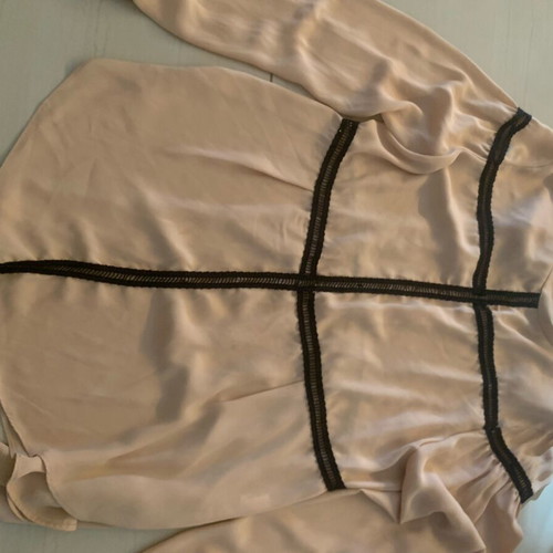 Access blouse size 44 like new, black and beige