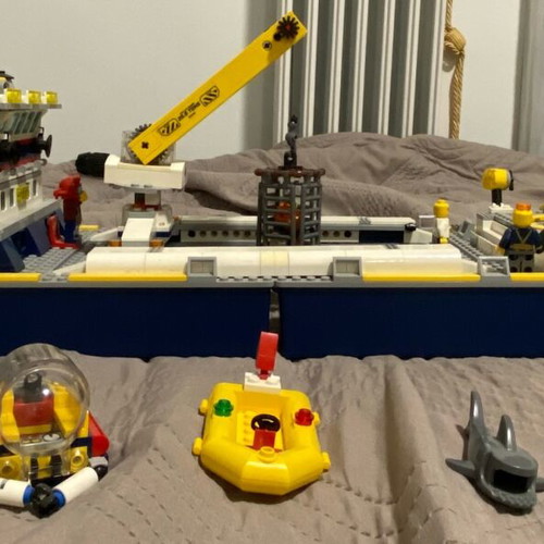 Ocean Exploration Ship Lego like new