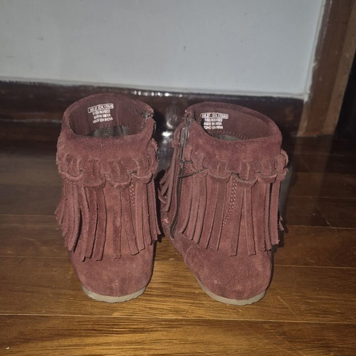 Zara kids boots size 27 like new