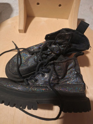 Zara disco kids ankle boots size 30 like new