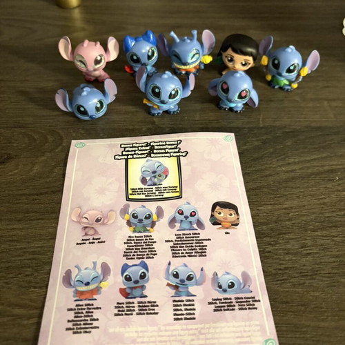 Disney Doorables Stitch 8 Figures New