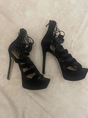 Gogo shoes heels used size 40