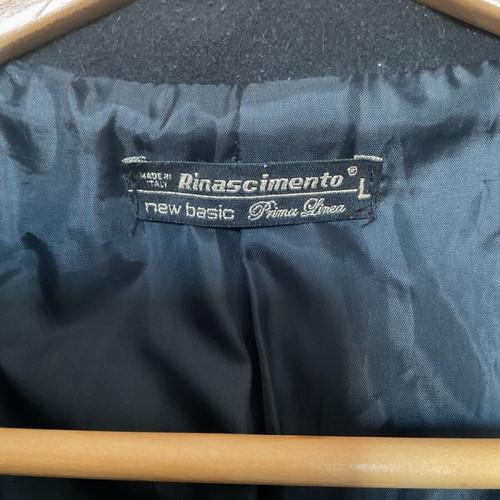 Rinascimento coat like new, very warm and elegant