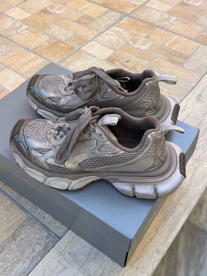 Balenciaga αθλητικά παπούτσια 3XL σαν καινούργια, καφέ/γκρι, μέγεθος 41
