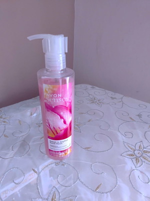Avon Senses Sweet & Joyful Hand Wash 250ml new with pump