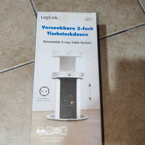 Retractable power strip new