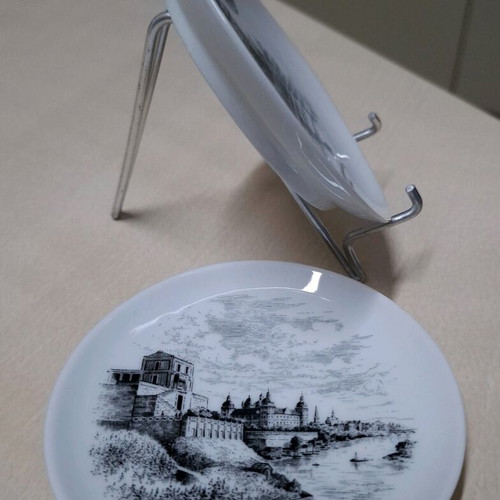 Vintage Kaiser porcelain coasters new, 10cm diameter