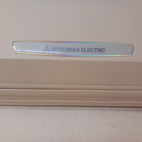Mitsubishi Inverter 20ari like new