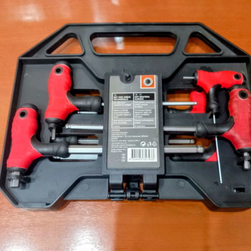 T-Handle key set like new, 8 pieces with case